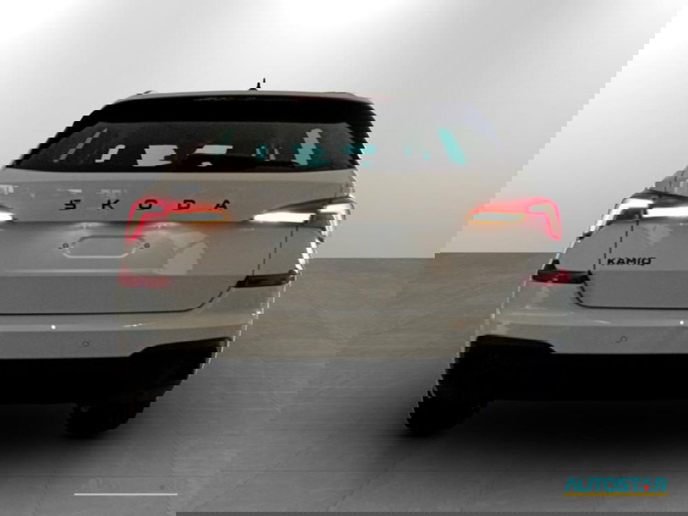 Skoda Kamiq nuova a Piacenza (6)