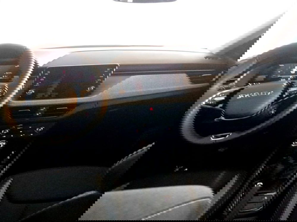 Skoda Kamiq nuova a Piacenza (9)