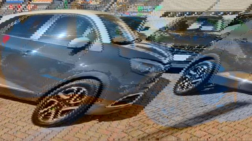 Renault Captur usata a Savona (4)