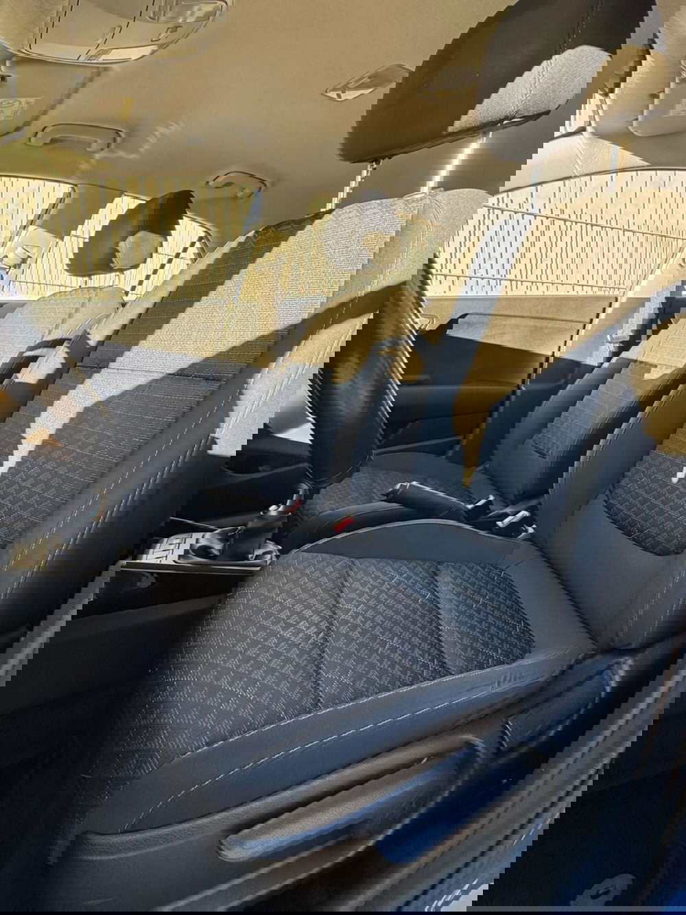 Kia Rio usata a Cosenza (11)