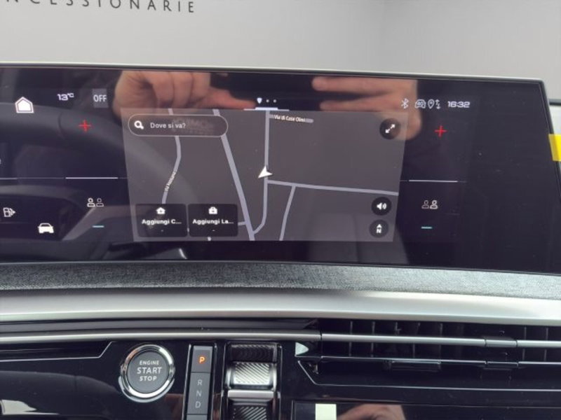 Peugeot 5008 nuova a Perugia (15)