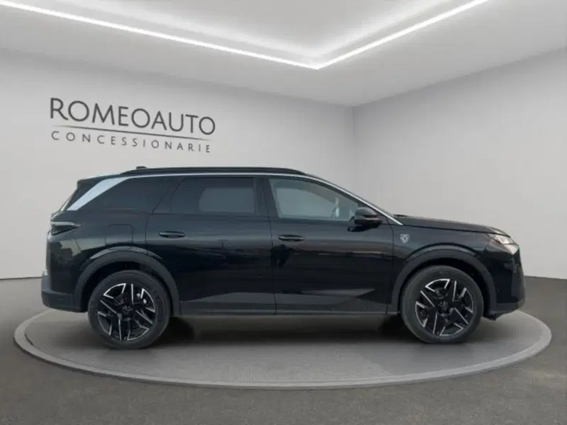 Peugeot 5008 nuova a Perugia (6)