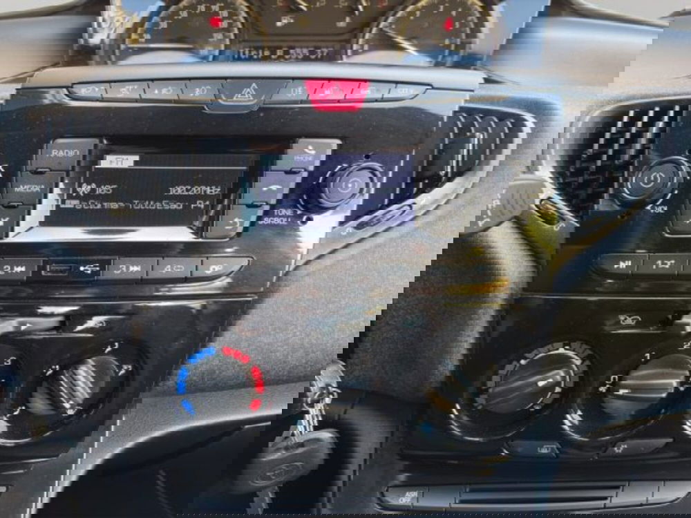 Lancia Ypsilon usata a Perugia (15)