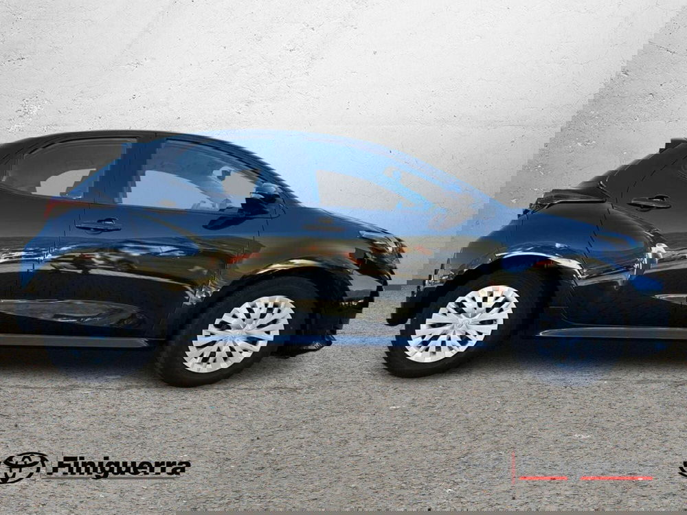 Toyota Yaris usata a Lecco (6)