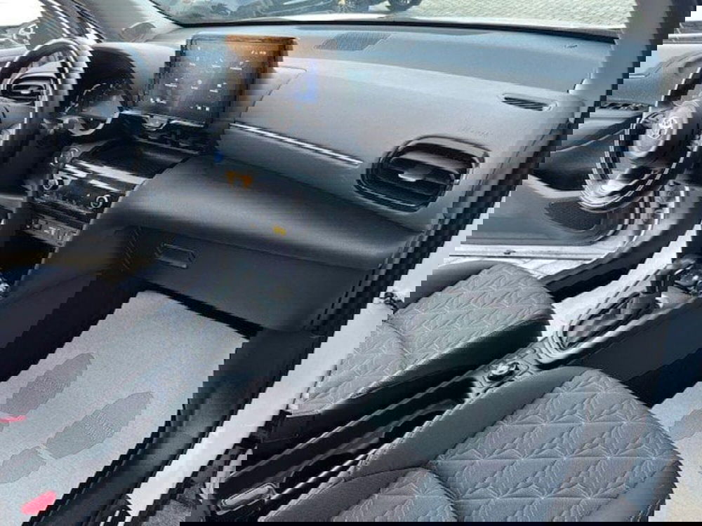 Toyota Yaris Cross usata a Como (5)