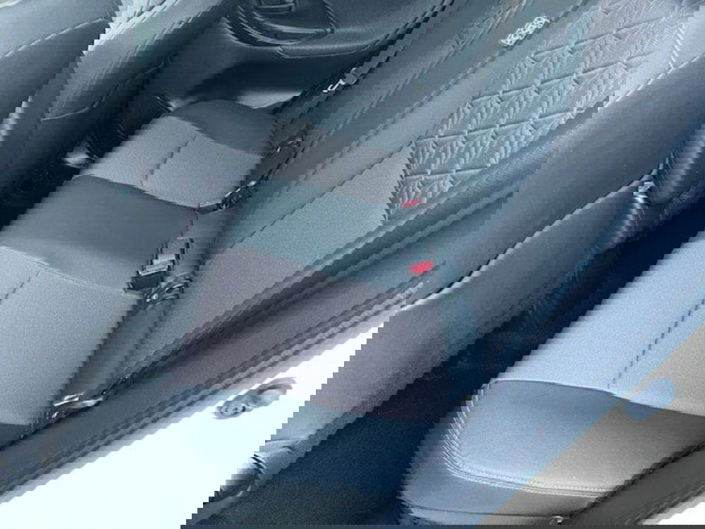 Toyota Yaris Cross usata a Como (6)