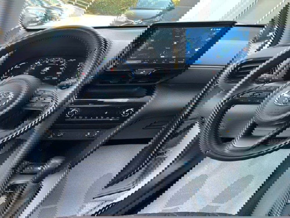 Toyota Yaris Cross usata a Como (8)