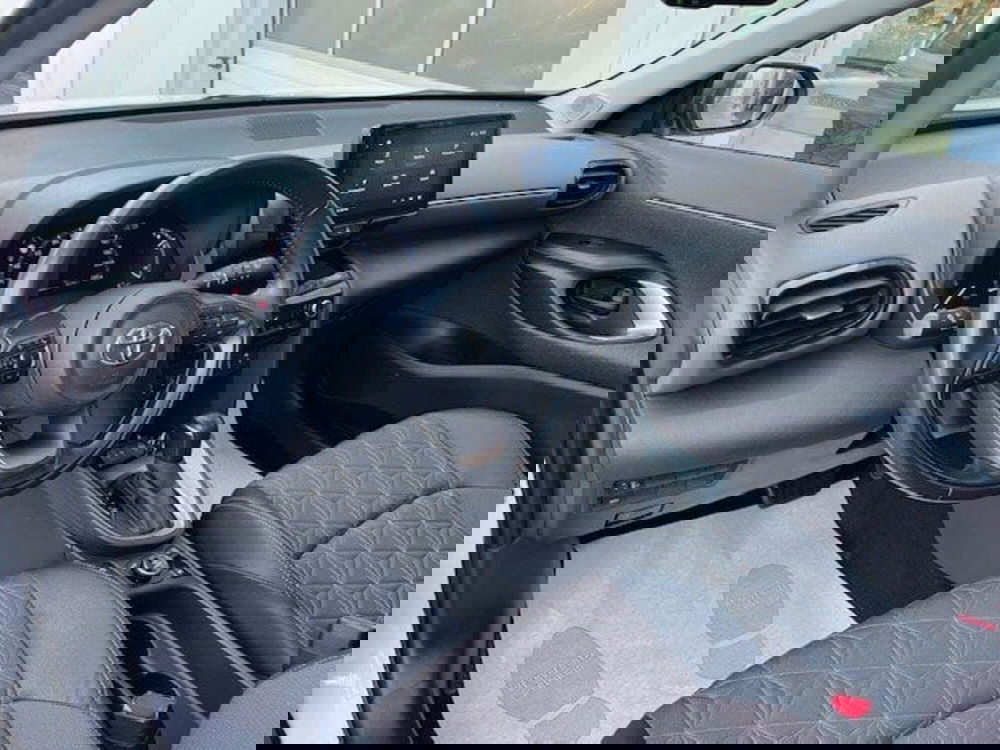 Toyota Yaris Cross usata a Como (9)