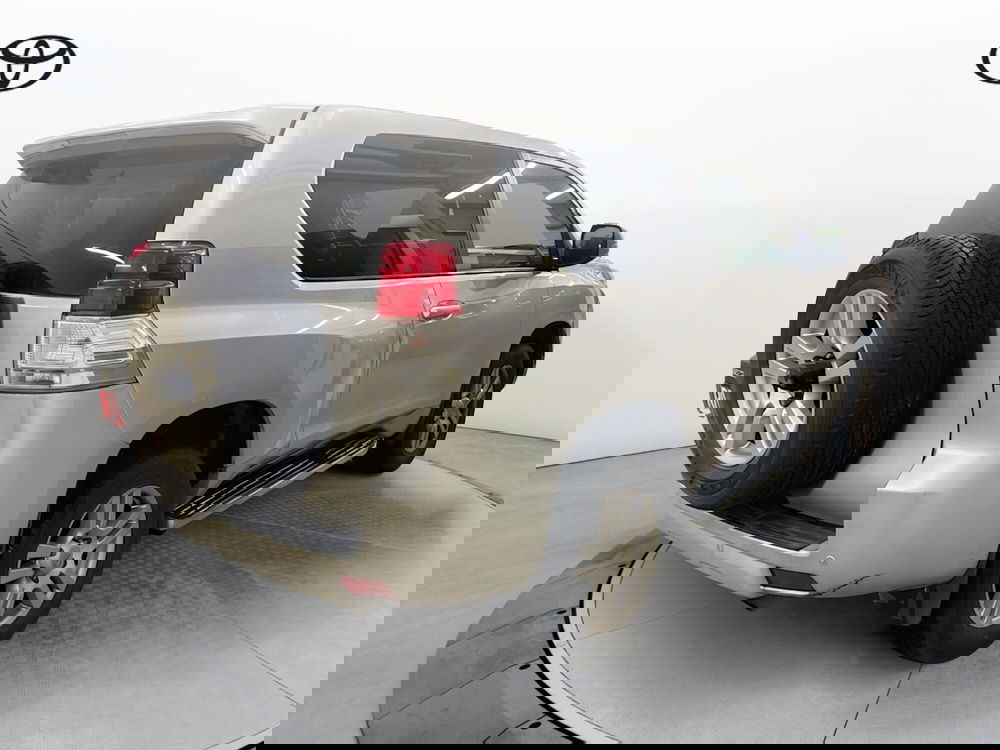 Toyota Land Cruiser usata a Como (14)