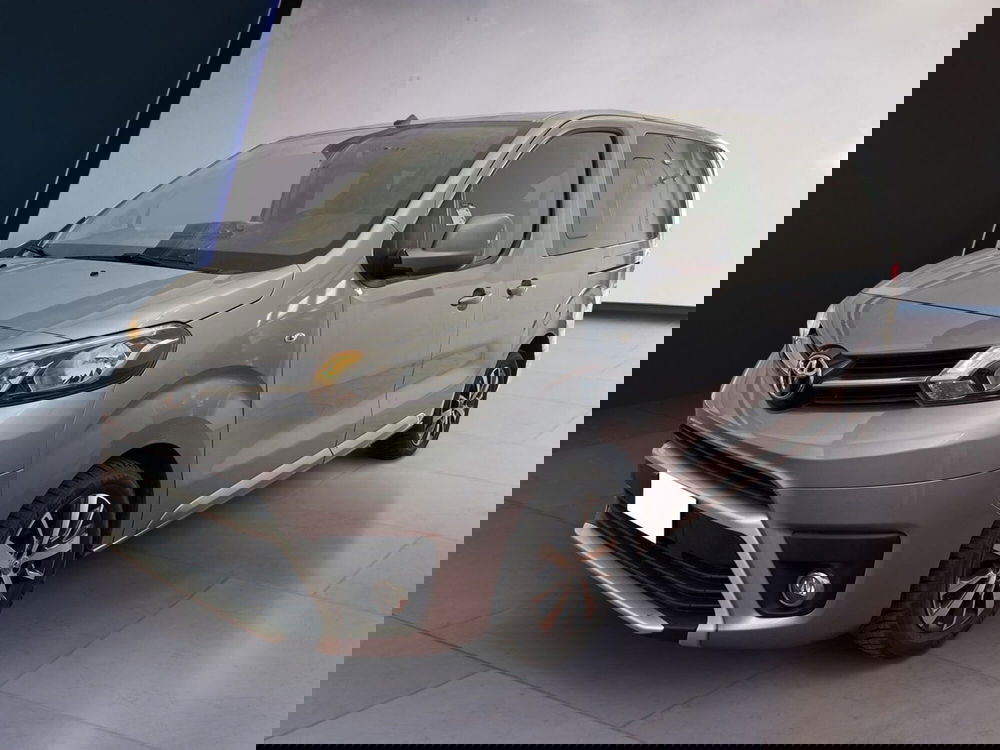 Toyota Proace Verso usata a Torino (2)