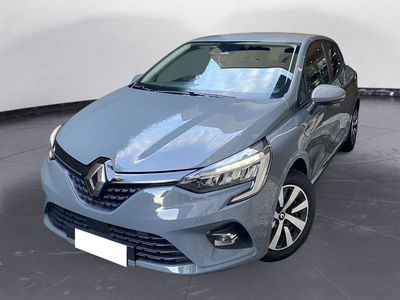 Renault Clio Full Hybrid E-Tech 140 CV 5 porte Zen del 2021 usata a Meda