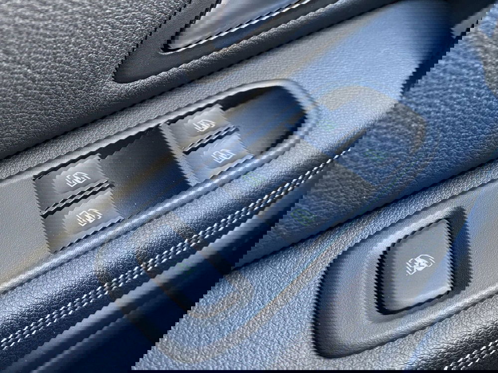 Dacia Duster usata a Monza e Brianza (14)