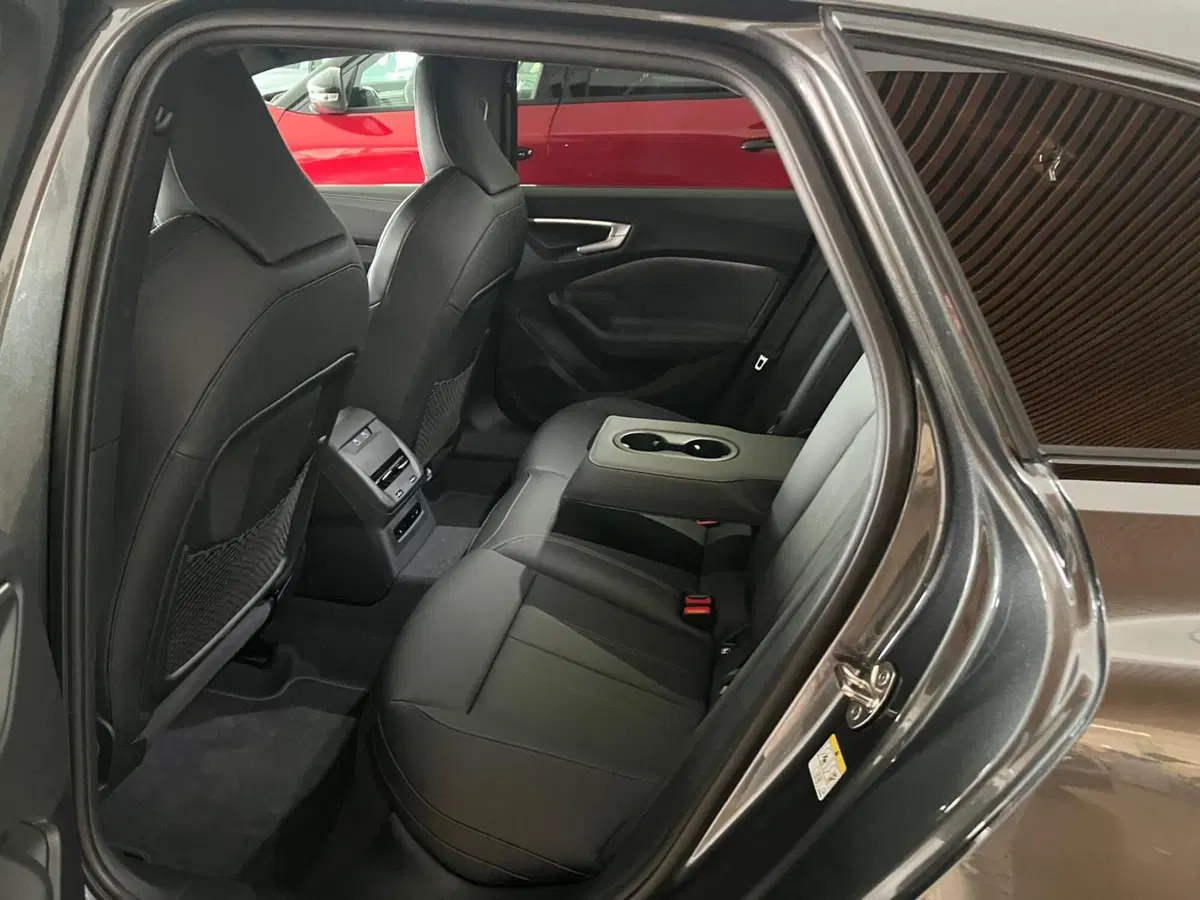 Audi A5 Avant nuova a Milano (15)
