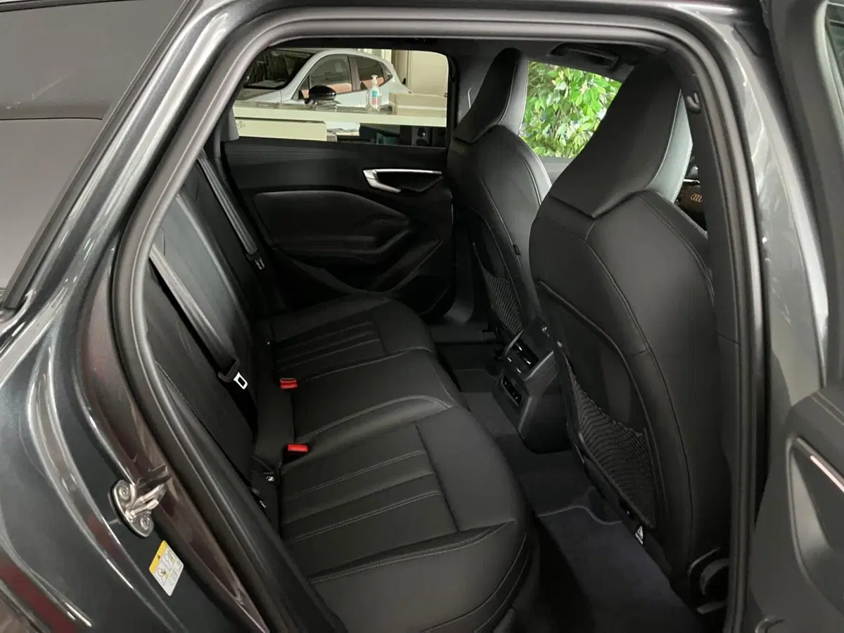 Audi A5 Avant nuova a Milano (16)