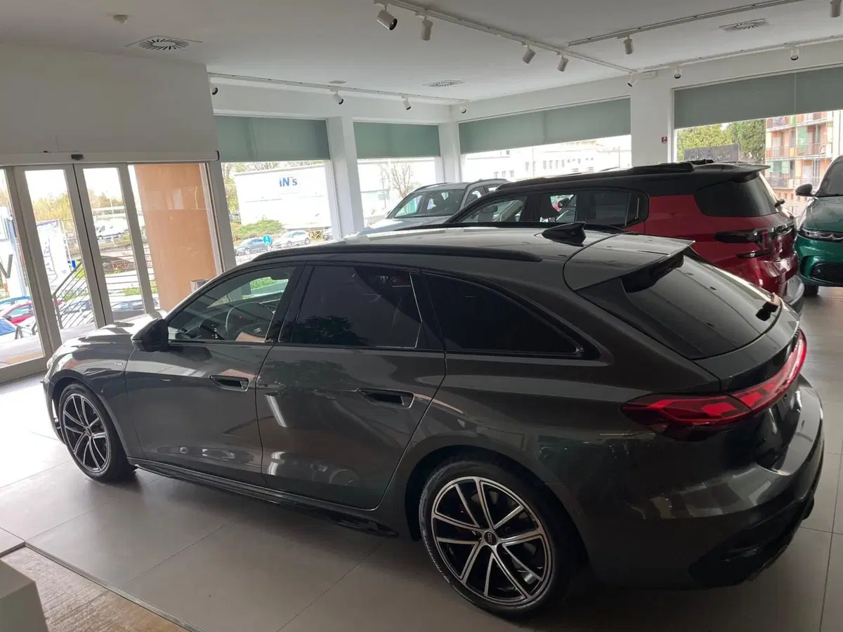 Audi A5 Avant nuova a Milano (7)