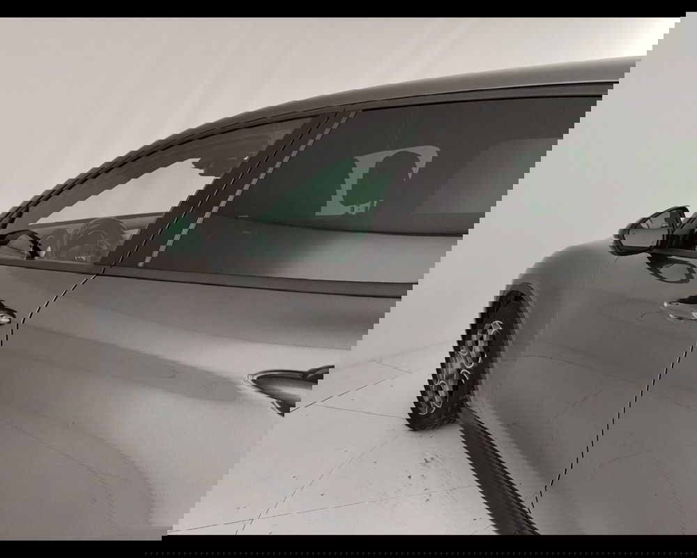 Alfa Romeo Stelvio usata a Caserta (13)