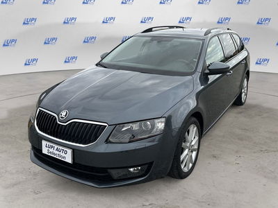 Skoda Octavia Station Wagon 1.6 TDI CR 110 Wagon Executive GreenLine del 2016 usata a Pistoia