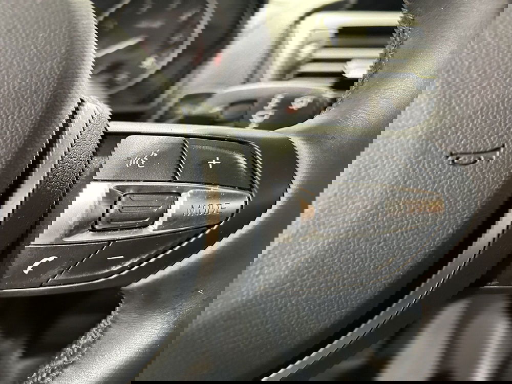 BMW Serie 1 5p. usata a Milano (16)