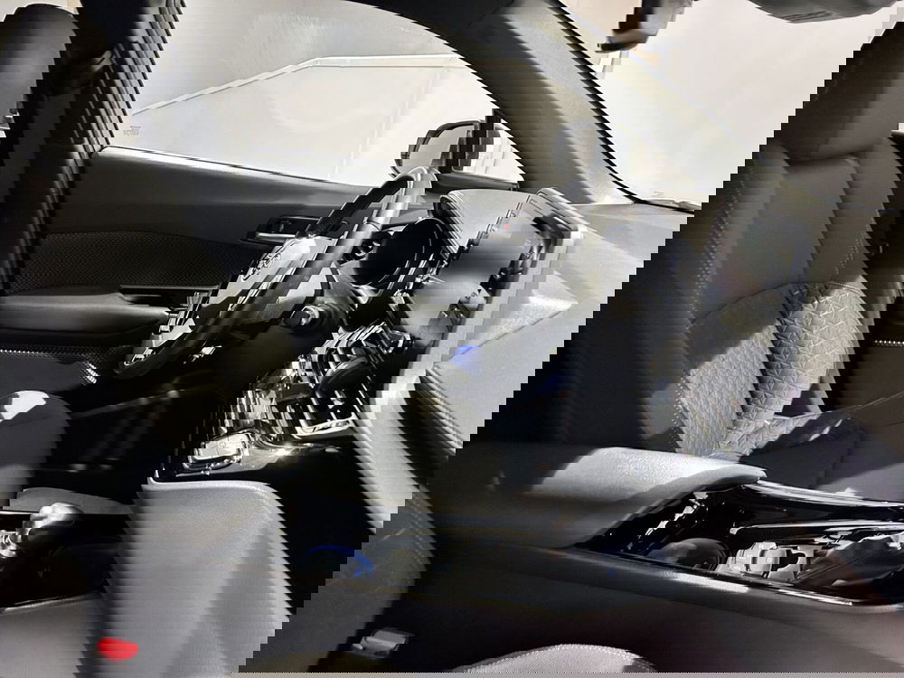 Toyota Toyota C-HR usata a Milano (6)