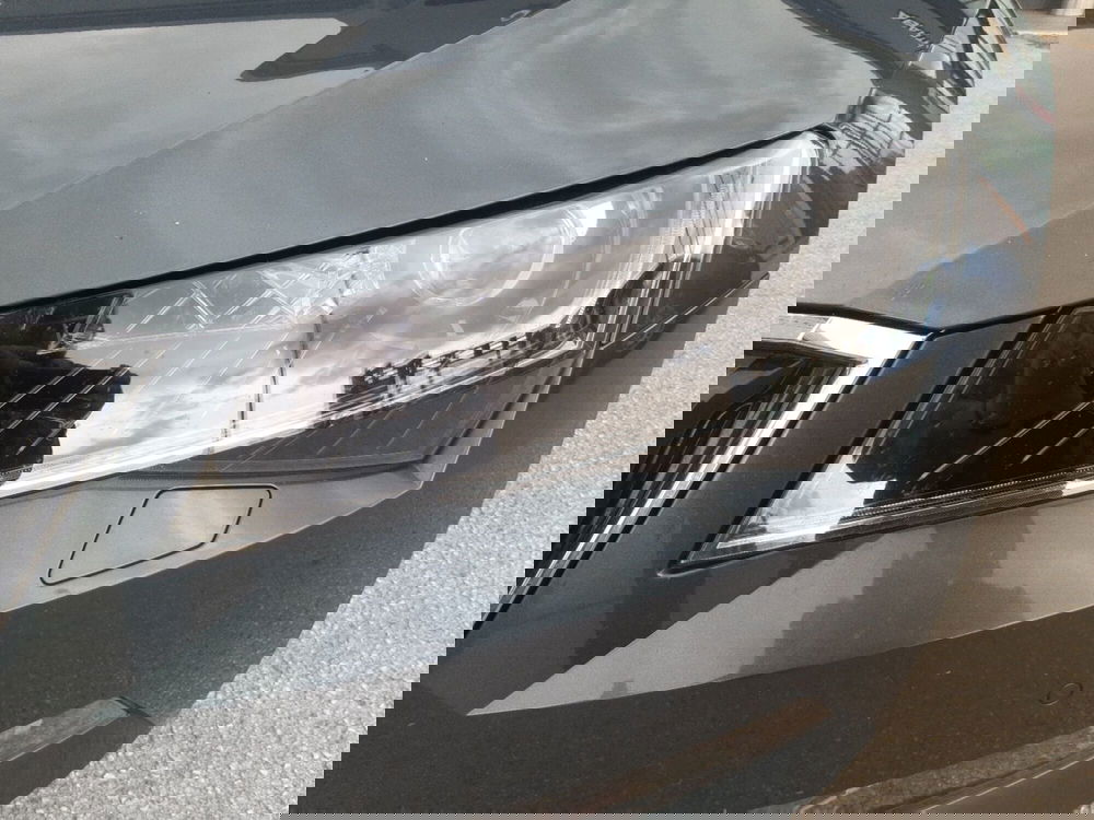 Skoda Superb Station Wagon usata a Chieti (9)