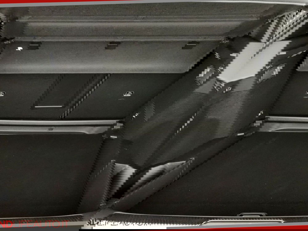 Ds DS 7 nuova a Chieti (7)