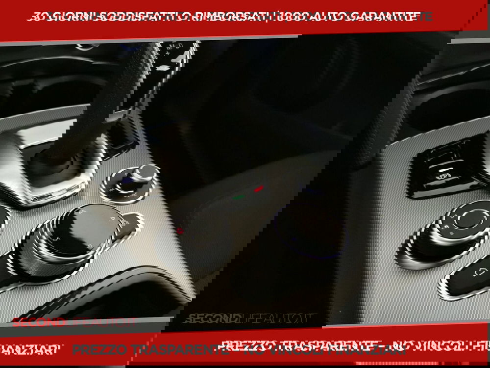 Alfa Romeo Stelvio usata a Chieti (16)