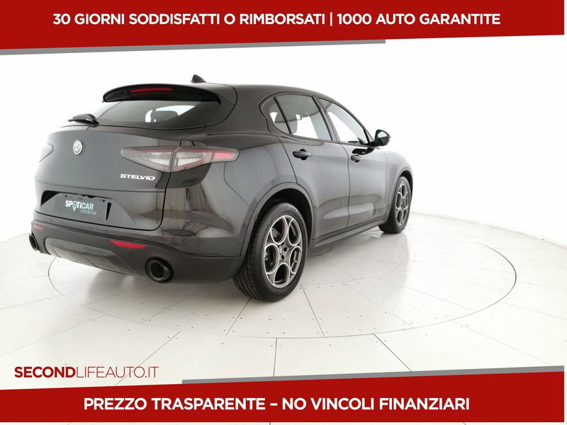 Alfa Romeo Stelvio usata a Chieti (3)