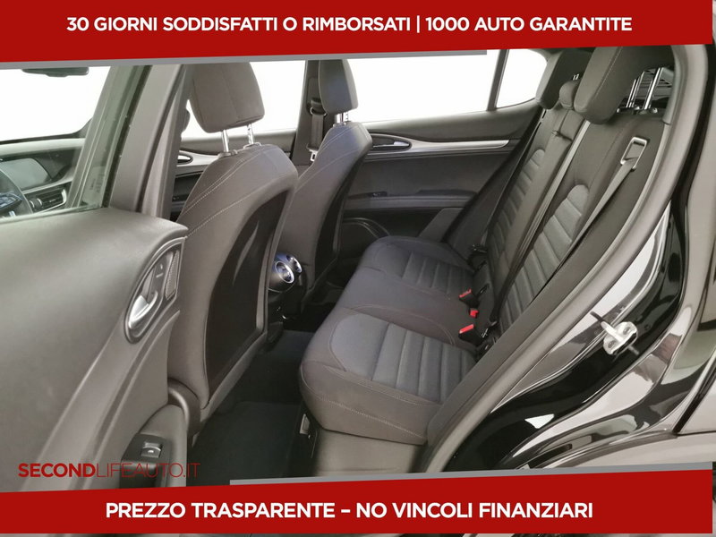 Alfa Romeo Stelvio usata a Chieti (6)