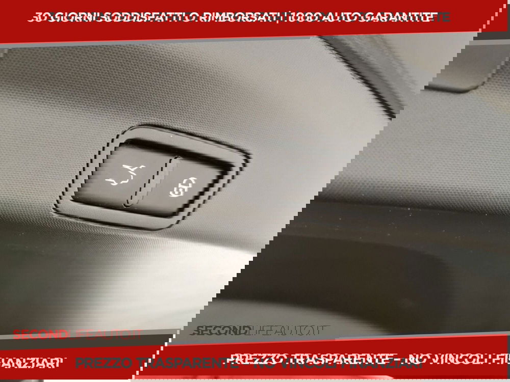 Alfa Romeo Stelvio usata a Chieti (8)