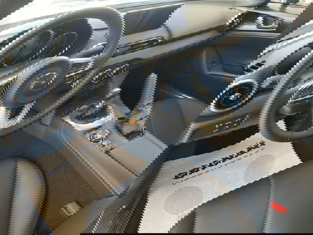 Mazda MX-5 nuova a Pavia (14)