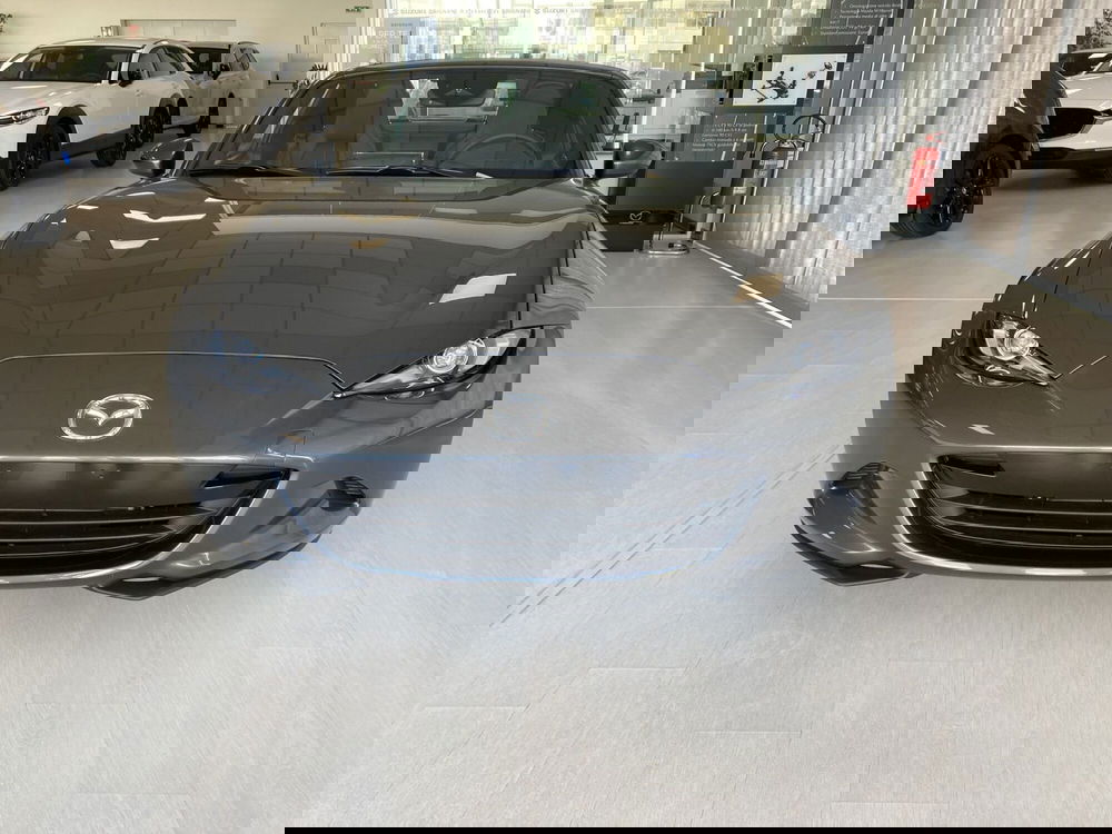 Mazda MX-5 nuova a Pavia (4)