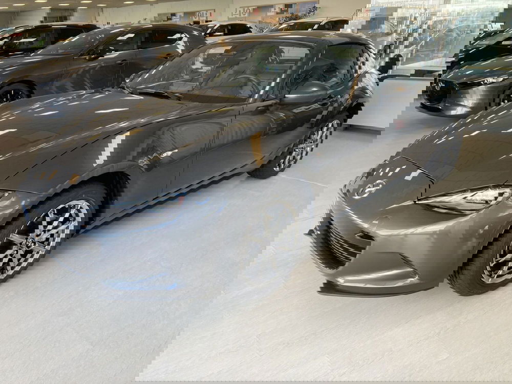 Mazda MX-5 nuova a Pavia (6)