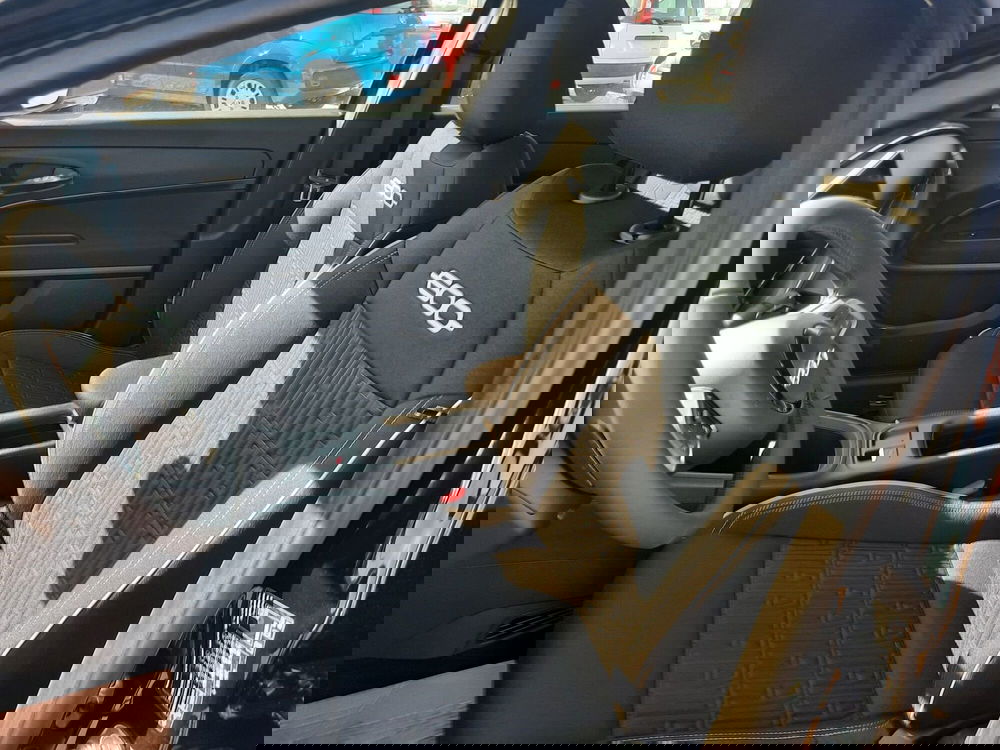 Fiat 600 nuova a La Spezia (13)