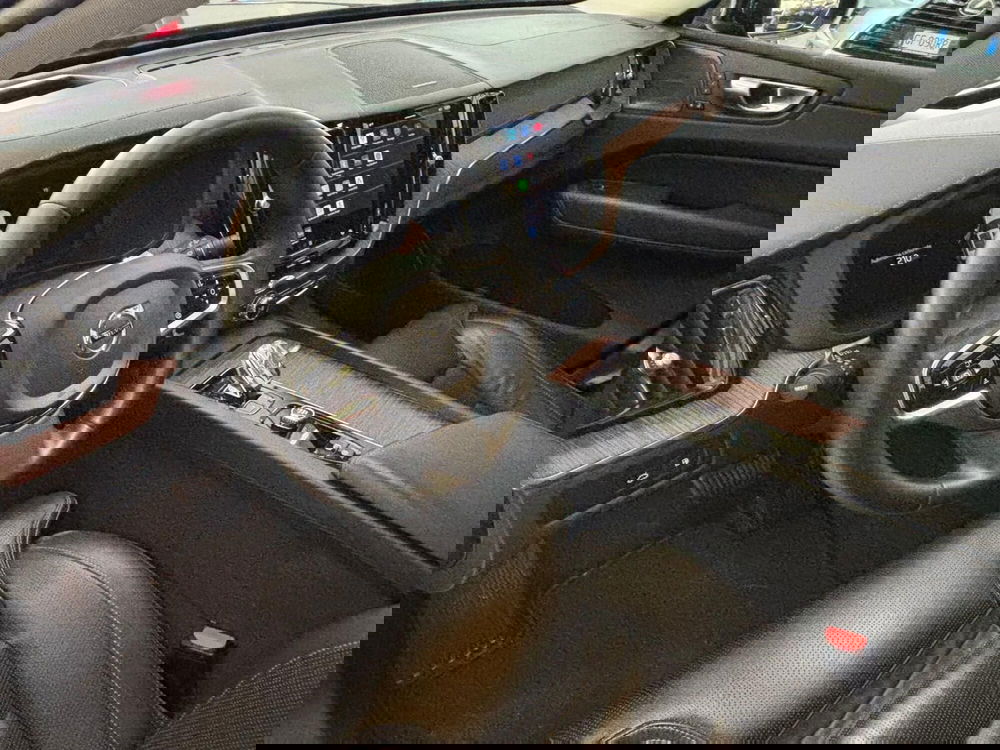 Volvo XC60 usata a Bologna (12)