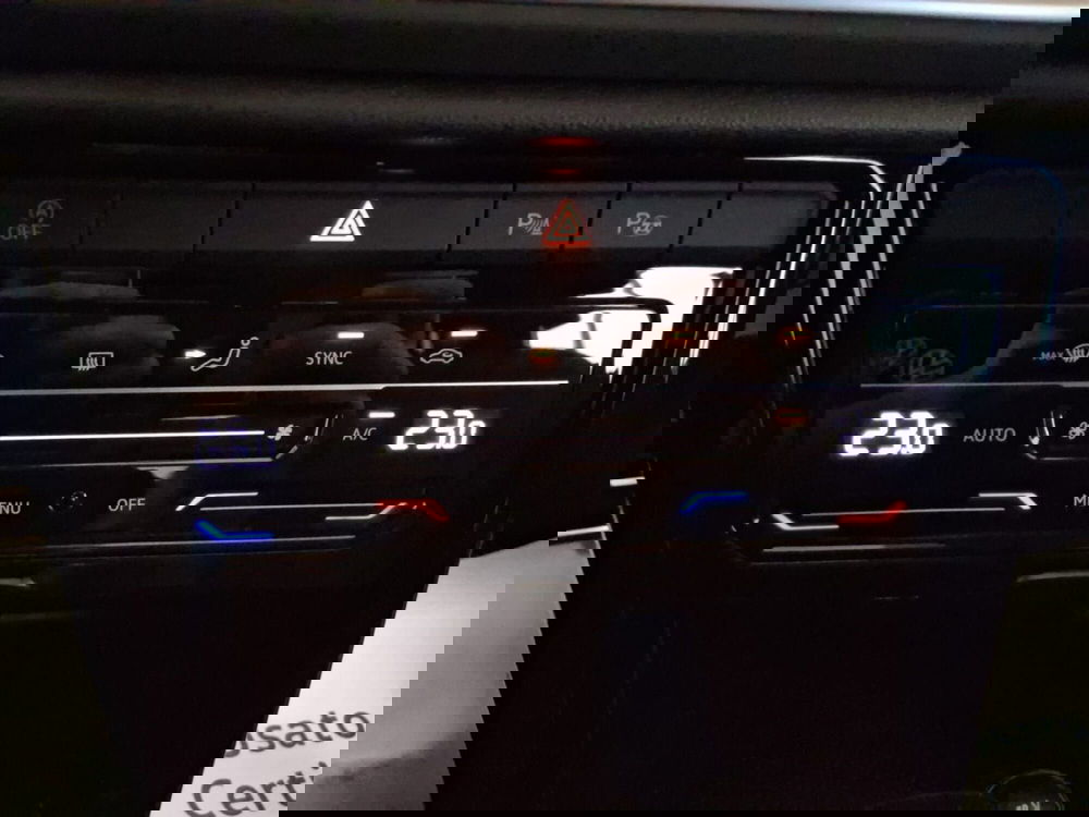 Volkswagen T-Roc usata a Bologna (16)