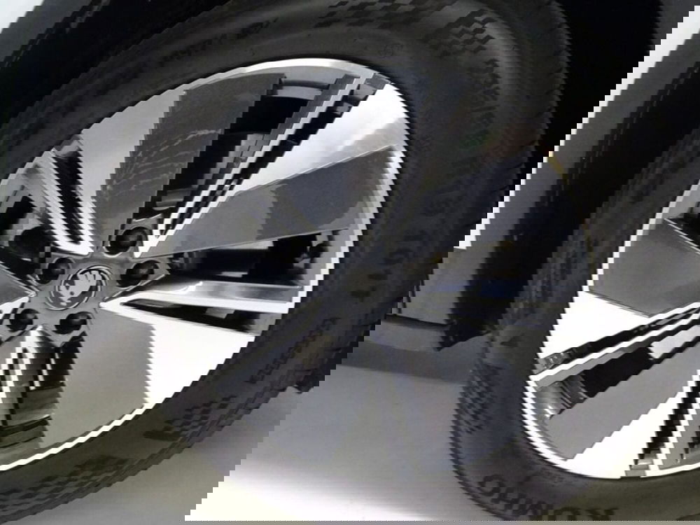 Skoda Elroq usata a Como (9)