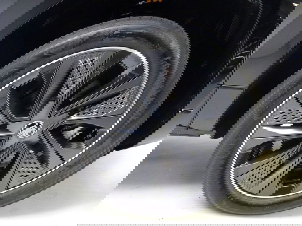 Skoda Karoq usata a Como (6)