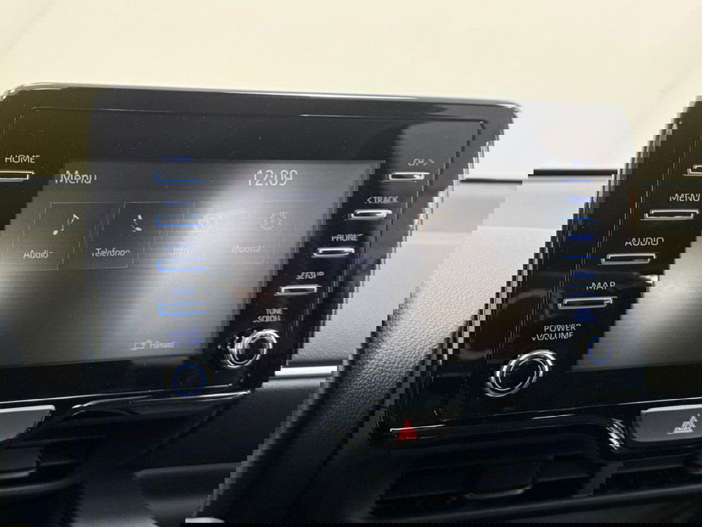 Mazda Mazda2 Hybrid usata a Como (15)