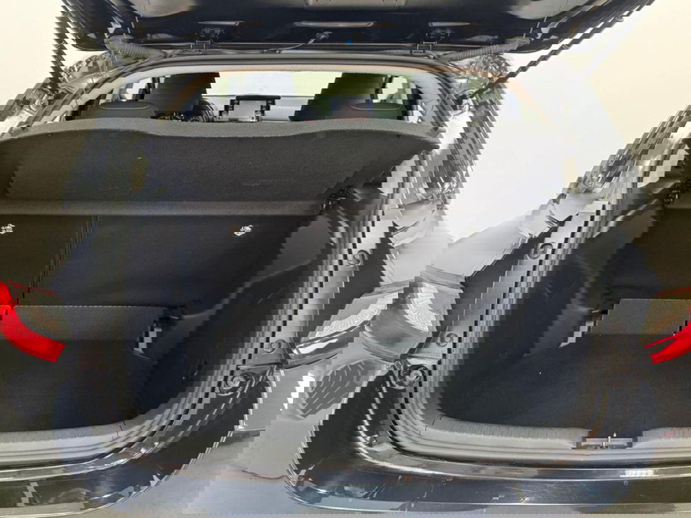 Mazda Mazda2 Hybrid usata a Como (18)