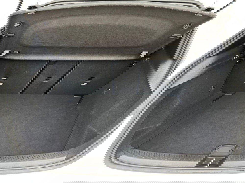 Mercedes-Benz Classe A usata a Bari (8)