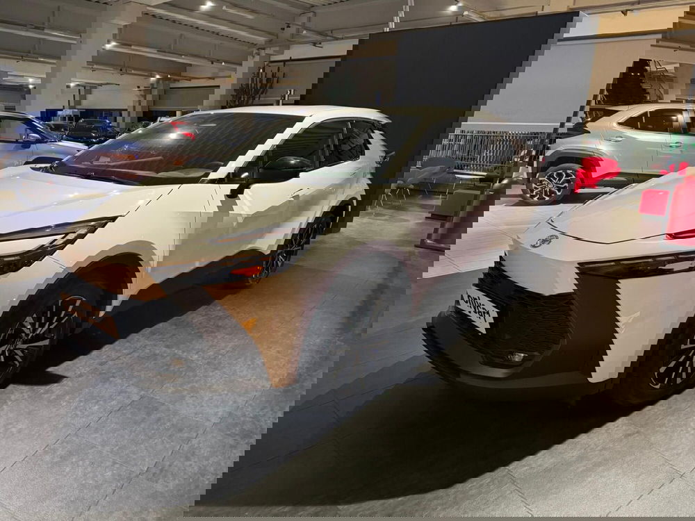 Toyota Toyota C-HR nuova a Ferrara (2)