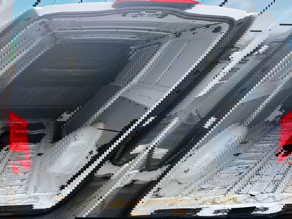 Mercedes-Benz Vito usata a Cosenza (13)