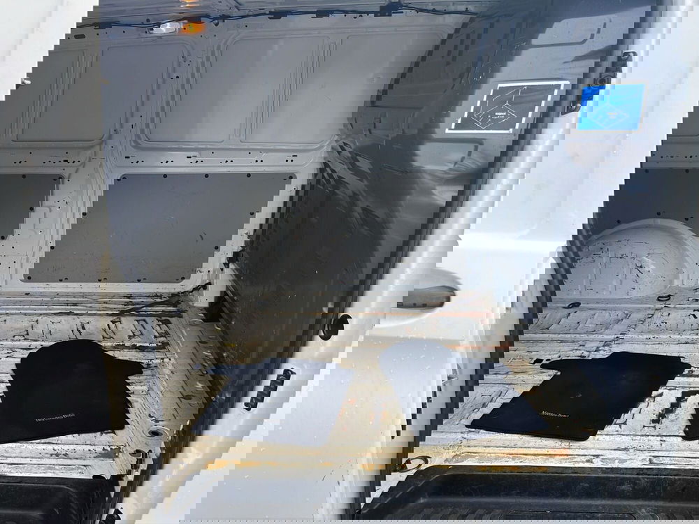 Mercedes-Benz Vito usata a Cosenza (14)