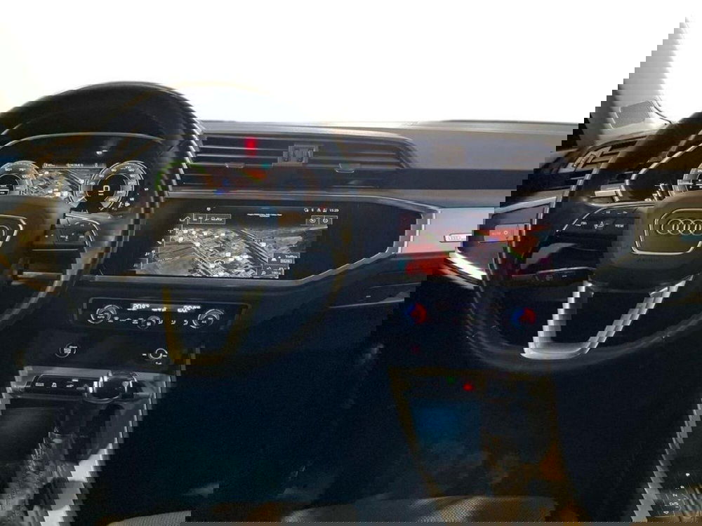 Audi Q3 Sportback usata a Macerata (11)