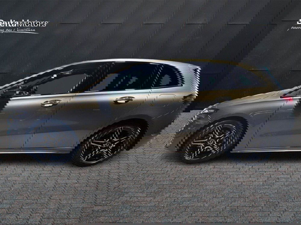 Mercedes-Benz Classe B nuova a Rimini (2)