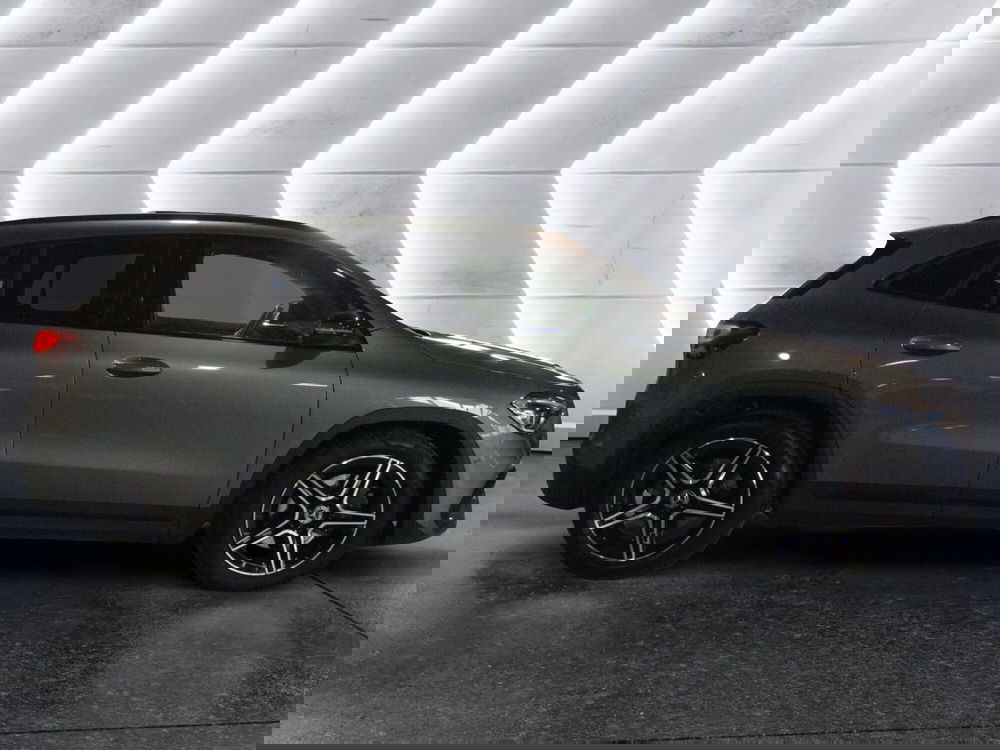 Mercedes-Benz GLA SUV usata a Caserta (4)