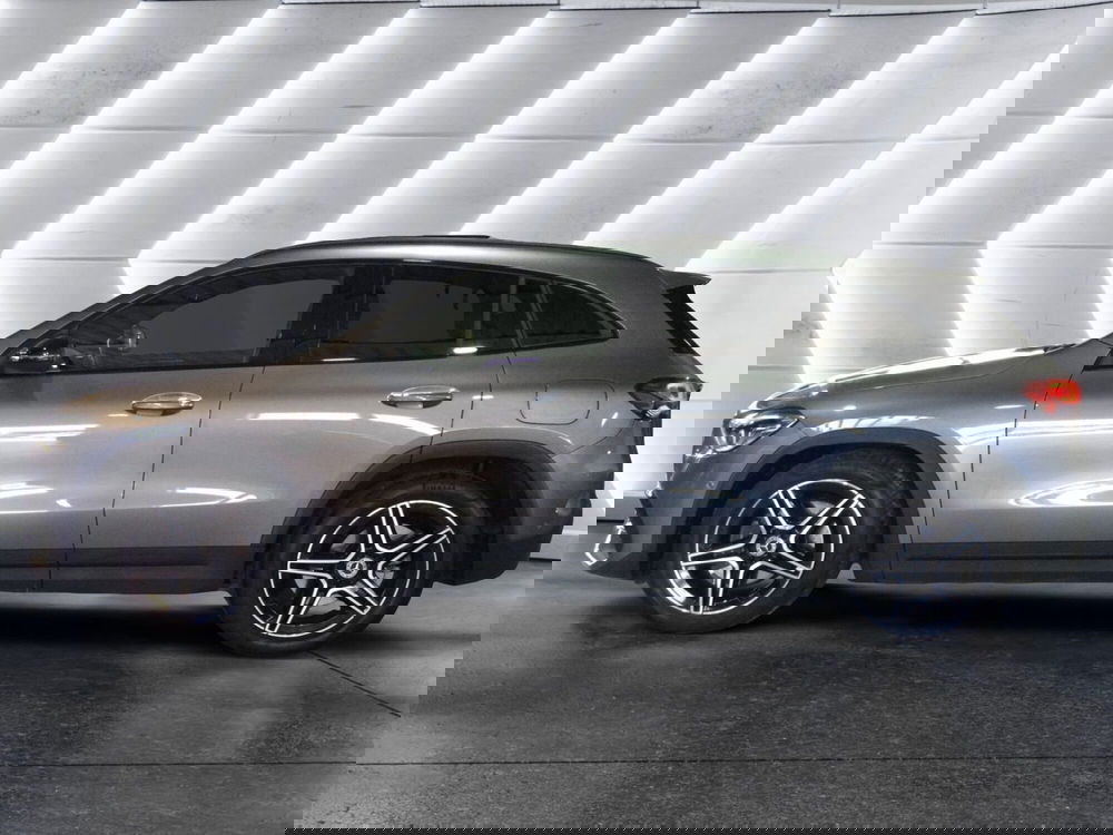 Mercedes-Benz GLA SUV usata a Caserta (8)