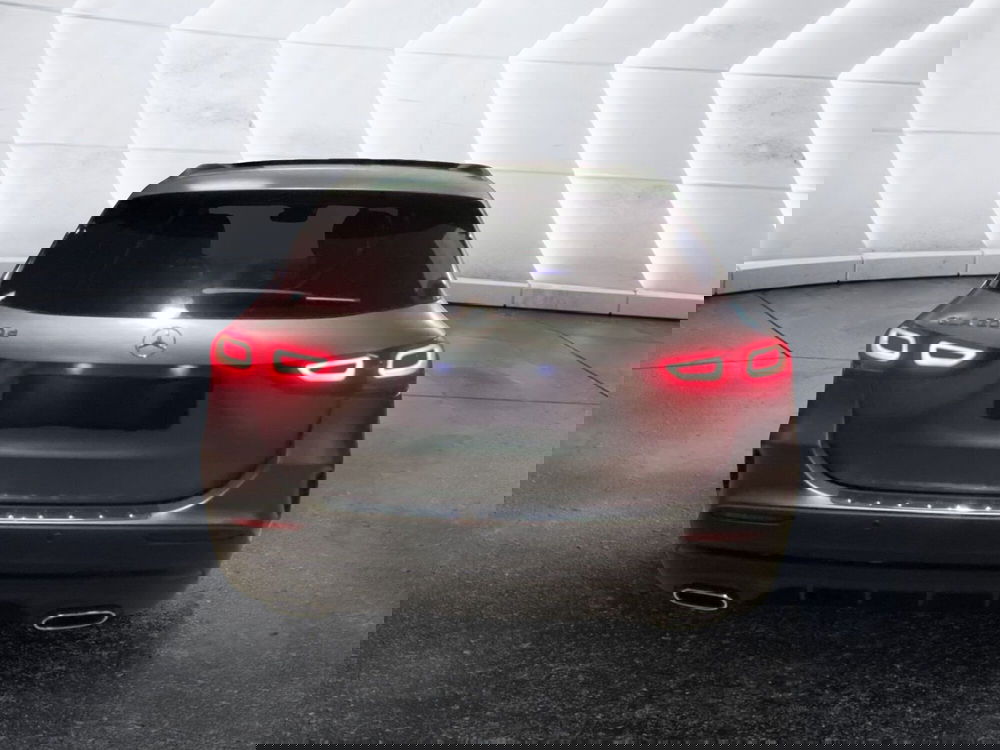 Mercedes-Benz GLA SUV usata a Napoli (7)