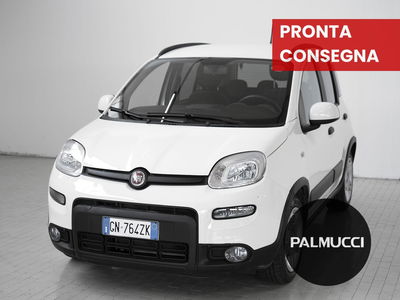Fiat Panda 1.0 FireFly S&amp;S Hybrid City Cross del 2023 usata a Prato