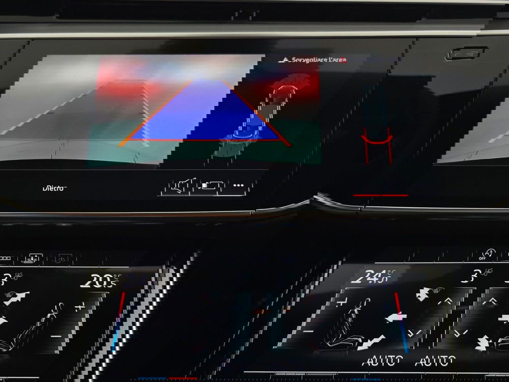 Audi A8 usata a Asti (16)